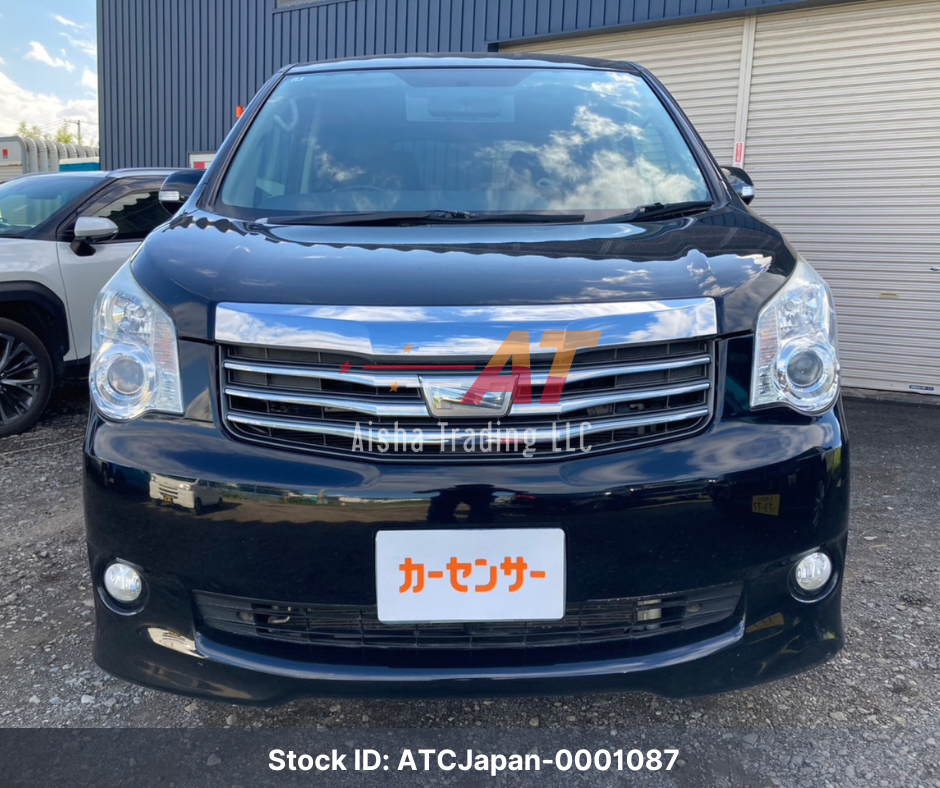 2013 Toyota Noah